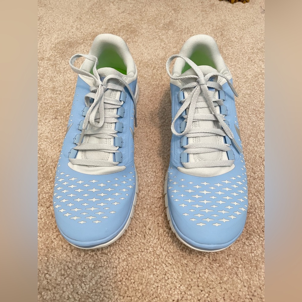 Nike Free Tennis Shoes